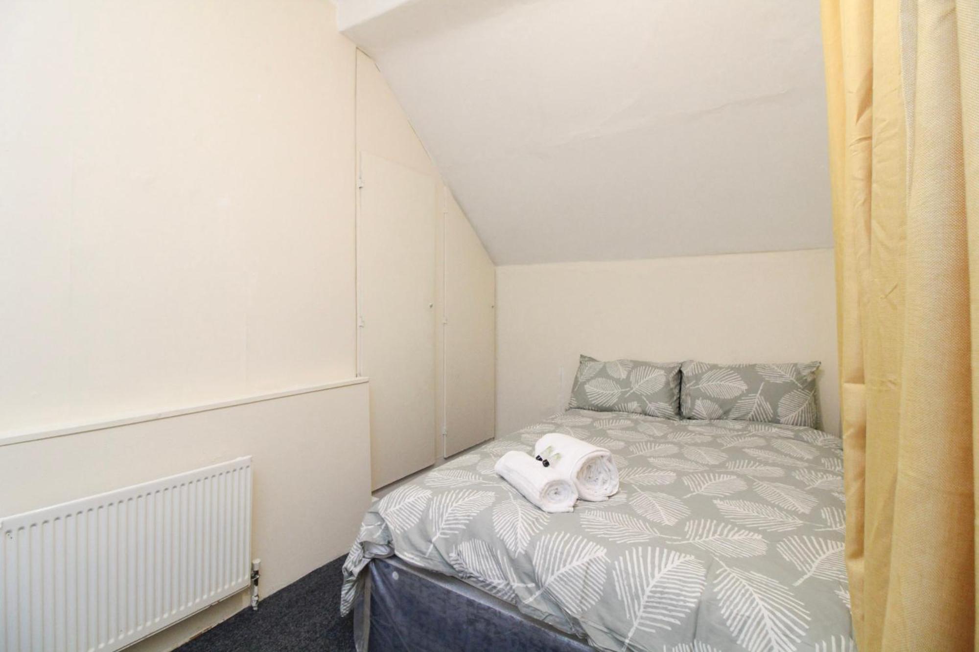 Room 4 Mayflower Road Guest House サウサンプトン エクステリア 写真